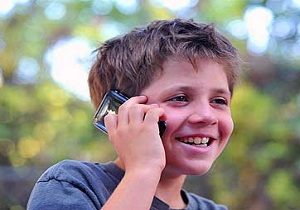 پاورپوینت اثرات تلفن همراه بر نوجوانان وجوانان